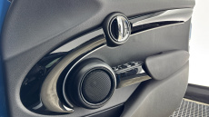 MINI Cooper 1.5 C Exclusive 3dr Auto Petrol Hatchback